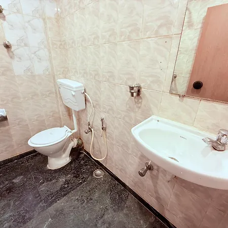 Hotel Highway Inn Andheri East-2